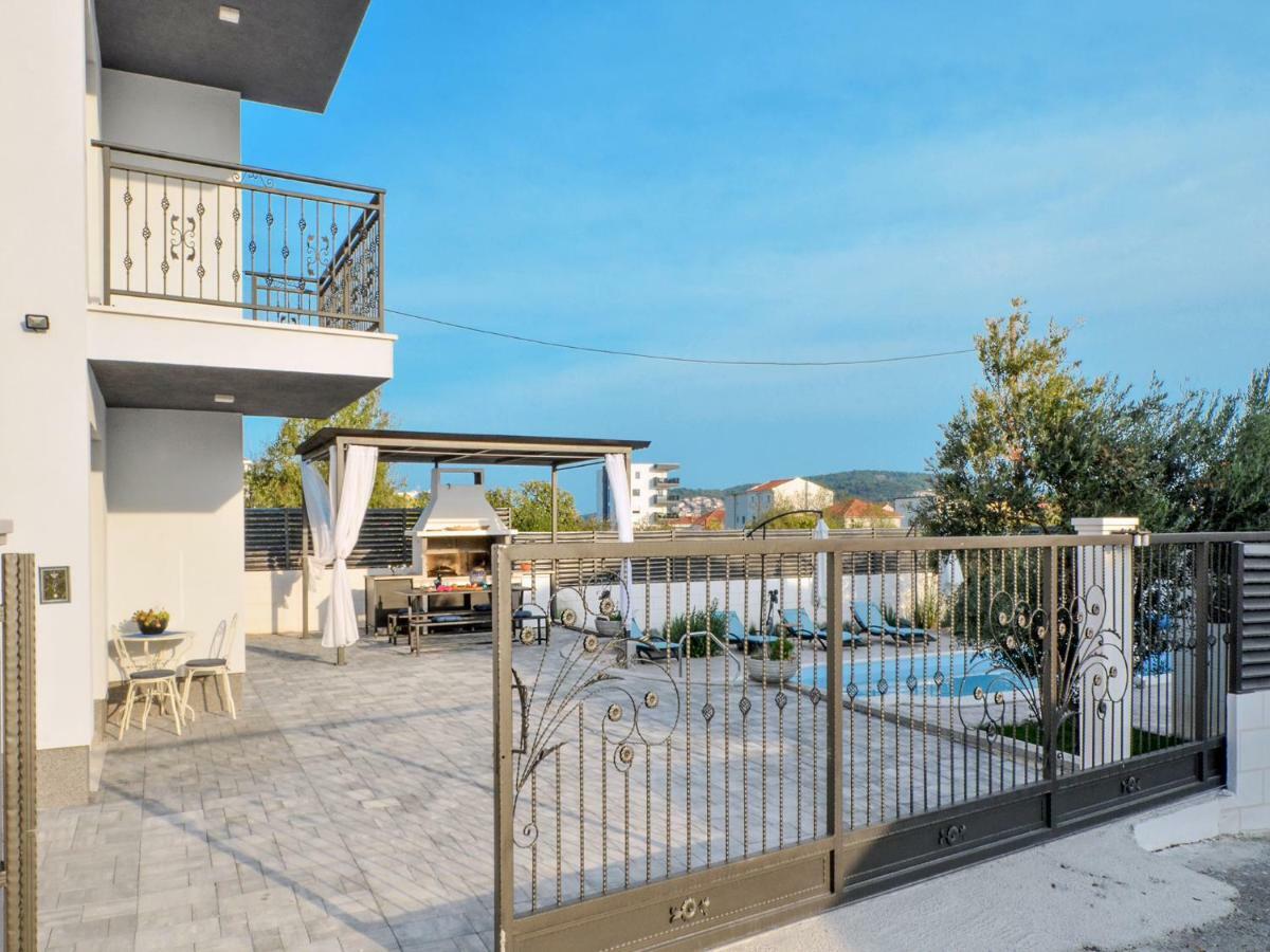 Deluxe Apartman Porto Trogir Extérieur photo